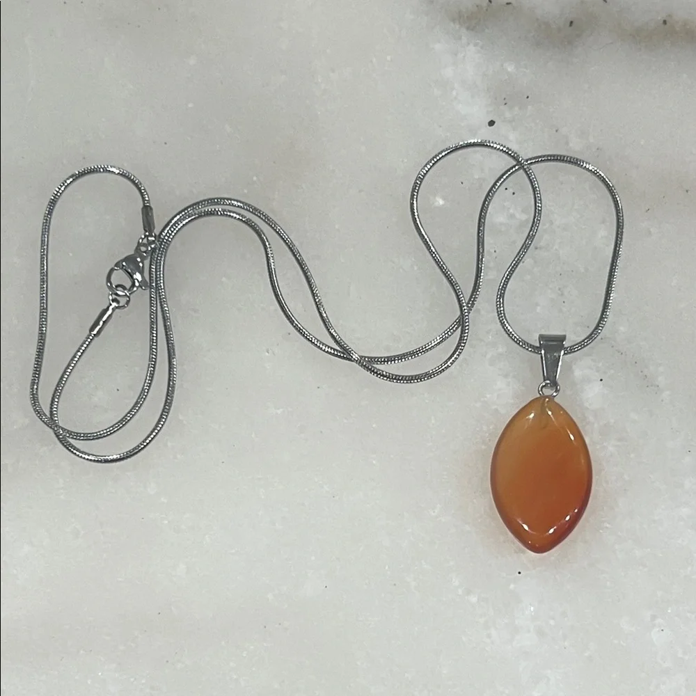 Carnelian Agate Pendant Necklace